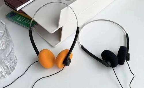 Neu retro ear - neu,