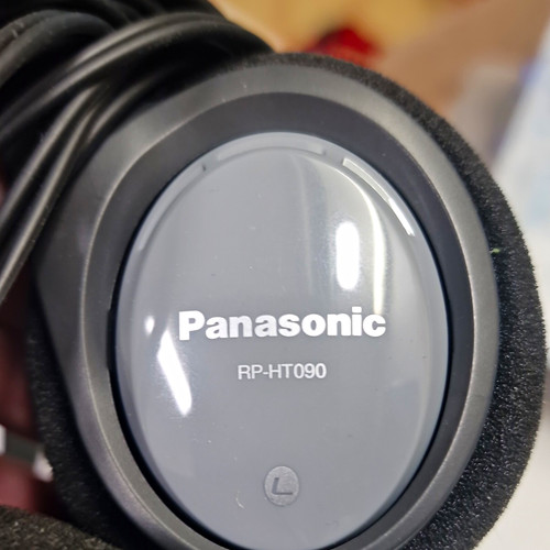 Panasonic ht090 ear - panasonic, on-ear